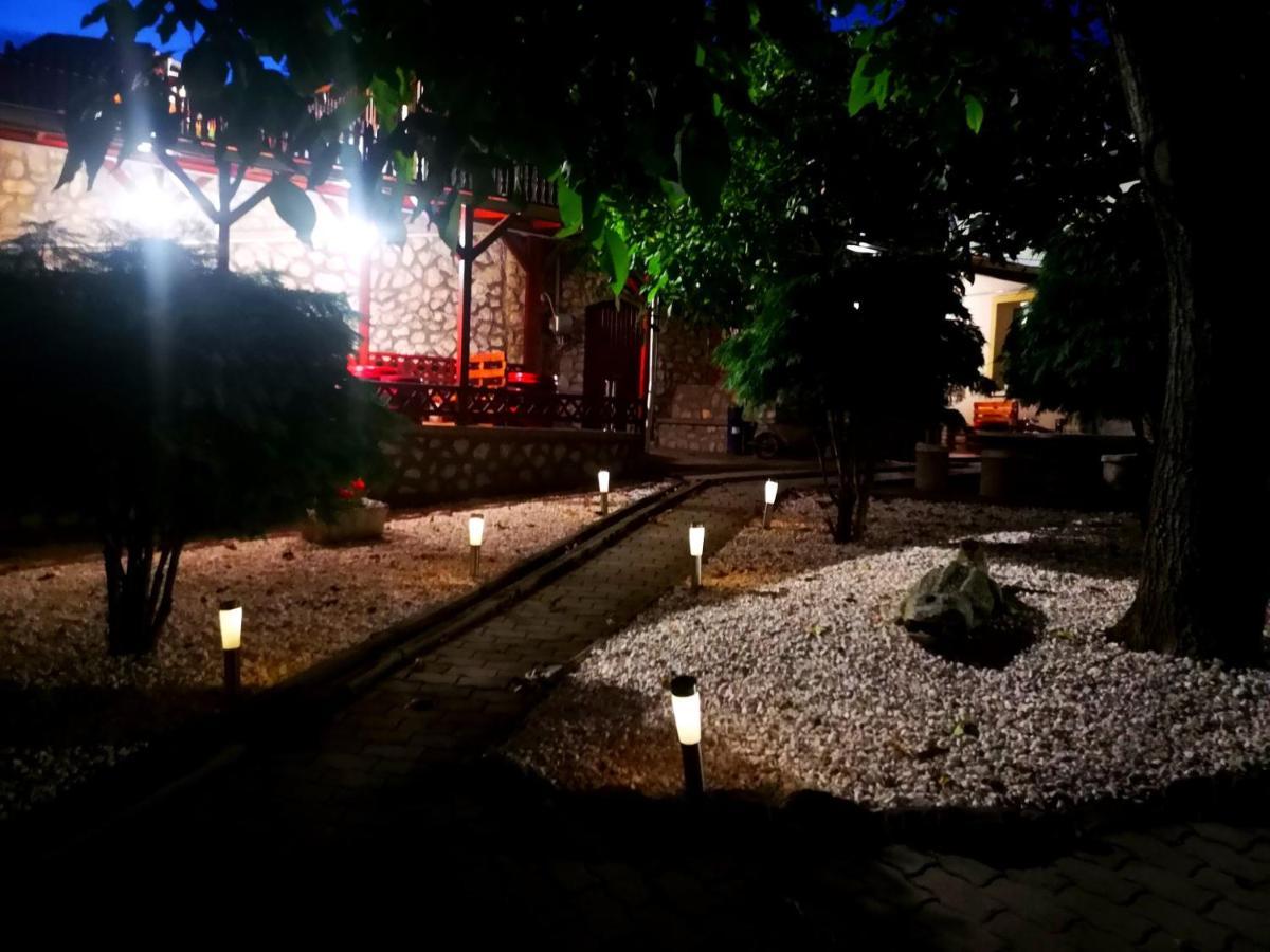 Zoeld Sziget Wellness Bed & Breakfast Egerszalók Eksteriør bilde