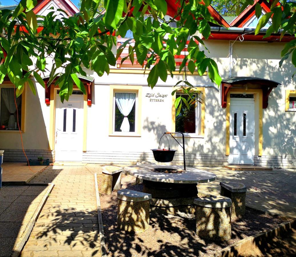 Zoeld Sziget Wellness Bed & Breakfast Egerszalók Eksteriør bilde
